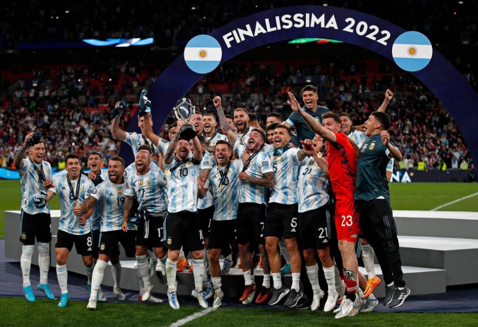İtaliya uduzdu, kuboku Argentina qazandı