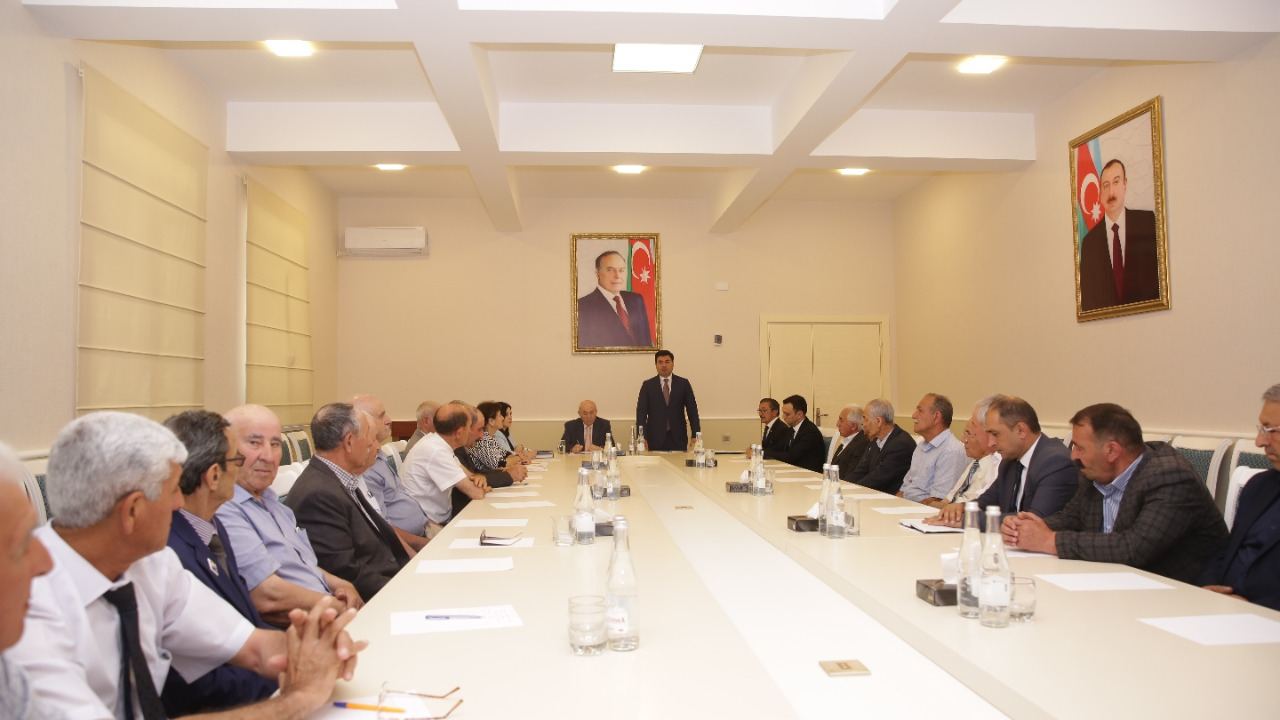 Ağsaqqallar Şurasının illik hesabat iclası - FOTOLAR