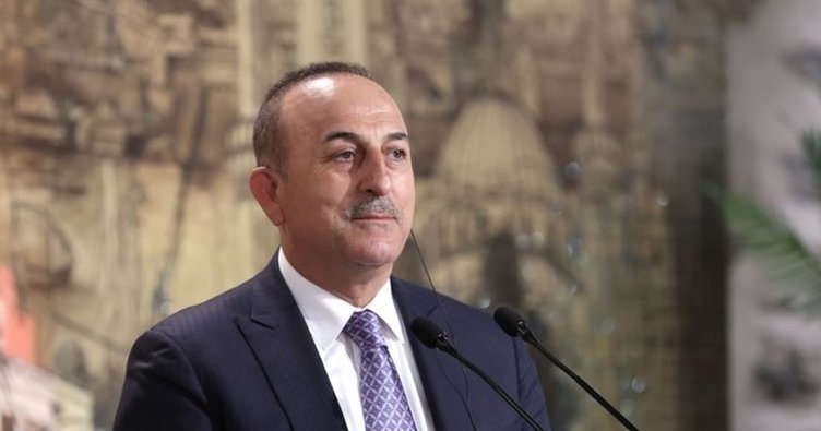 Çavuşoğlu belaruslu nazirlə Ukraynanı müzakirə etdi