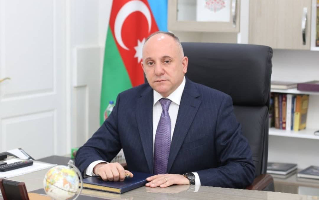 Azərbaycanda daha bir vəzifəli şəxs SAXLANILDI