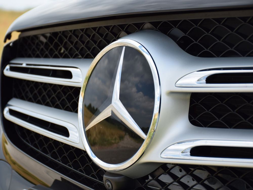 “Mercedes” 1 milyon avtomobili geri çağırdı