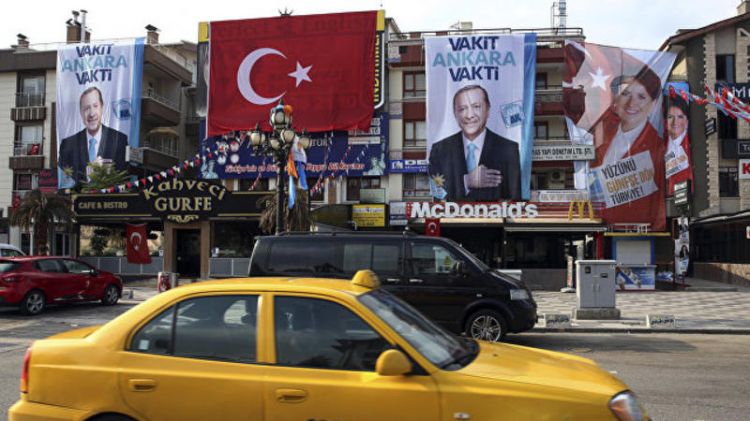 Azərbaycan müxalifəti Türkiyədə kimi prezident GÖRÜR...