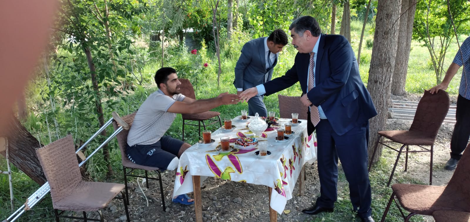İcra başçısı qazini evində ziyarət edib
