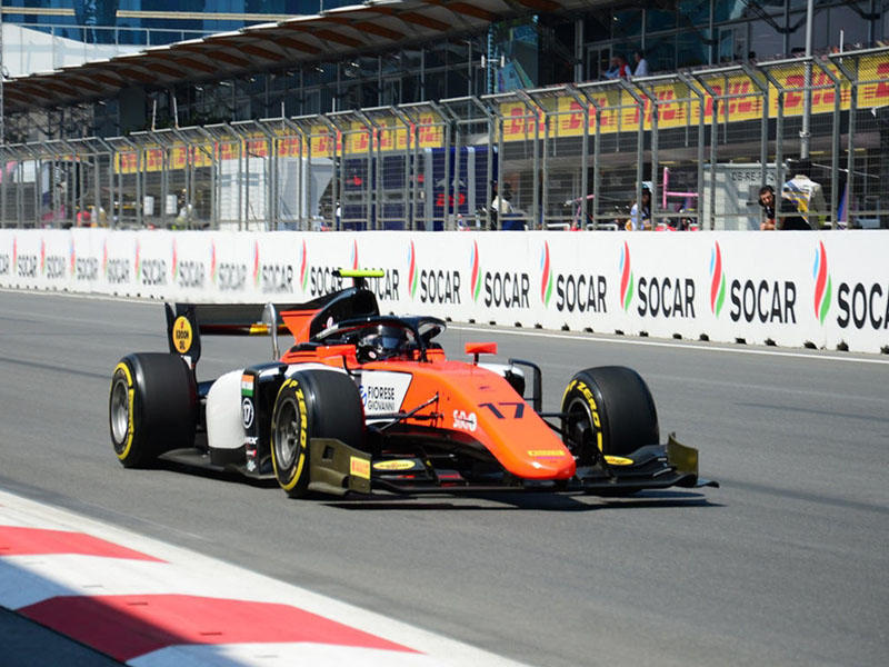 Bakıdakı Formula 2 yarışında qəza oldu 