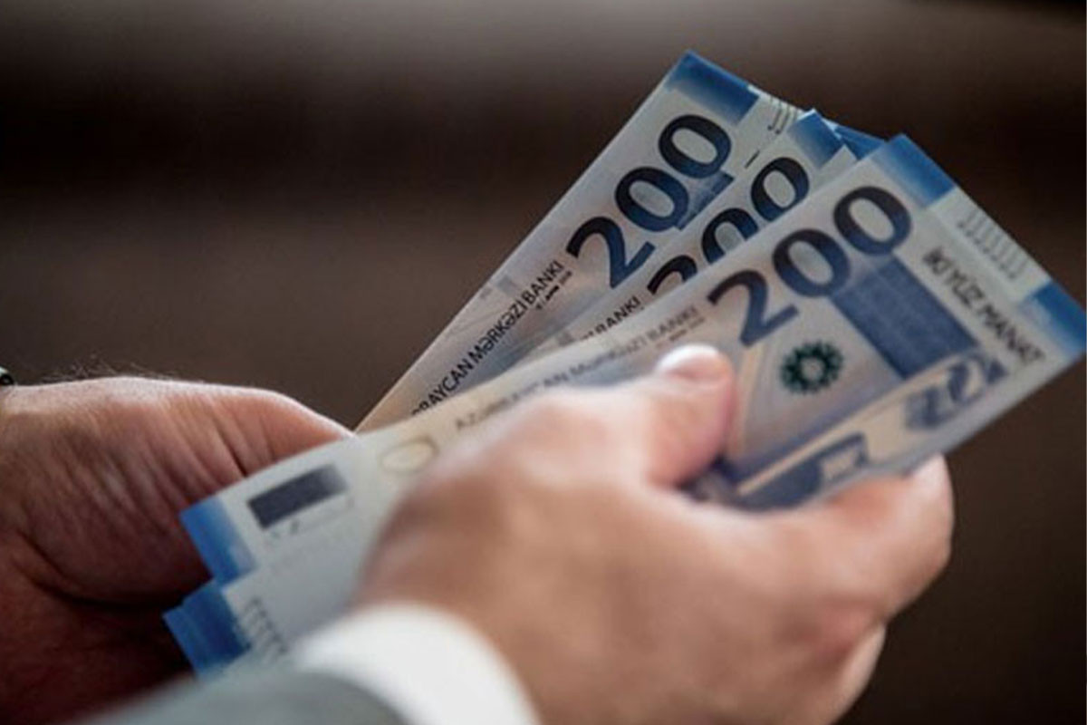 Şəhid ailələri üçün Prezident təqaüdü 500 manata çatdırılıb