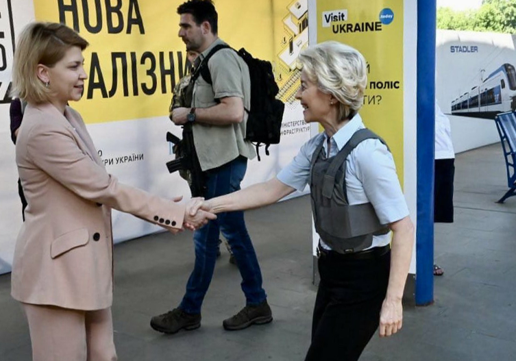 Avropa Komissiyasının rəhbəri Kiyevdədir