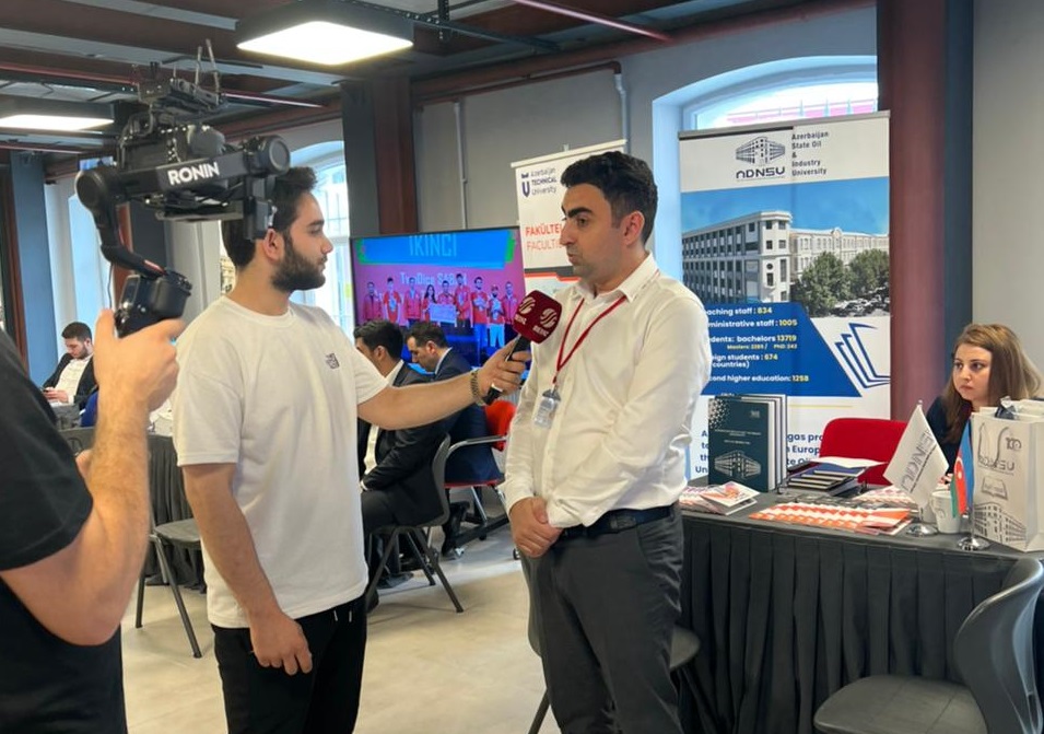Azərbaycan universitetlərinin ilk təhsil sərgisi Türkiyə mediasında