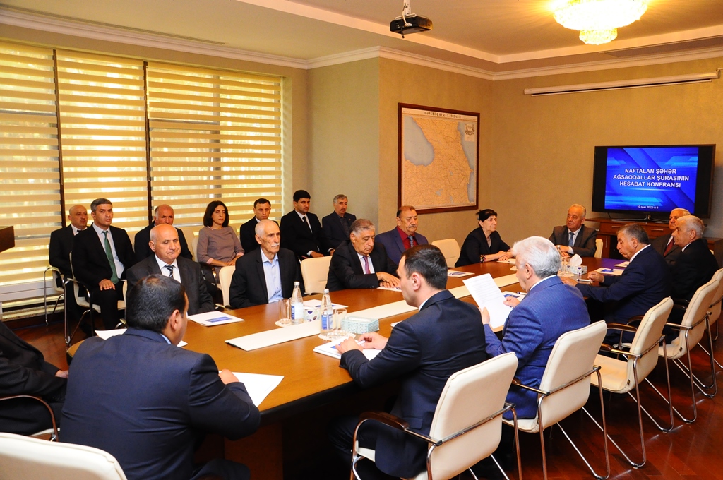Naftalanda Ağsaqqallar Şurası hesabat verib