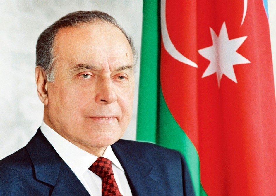 Ulu öndər canından artıq sevdiyi vətənini bəlalardan qurtardı