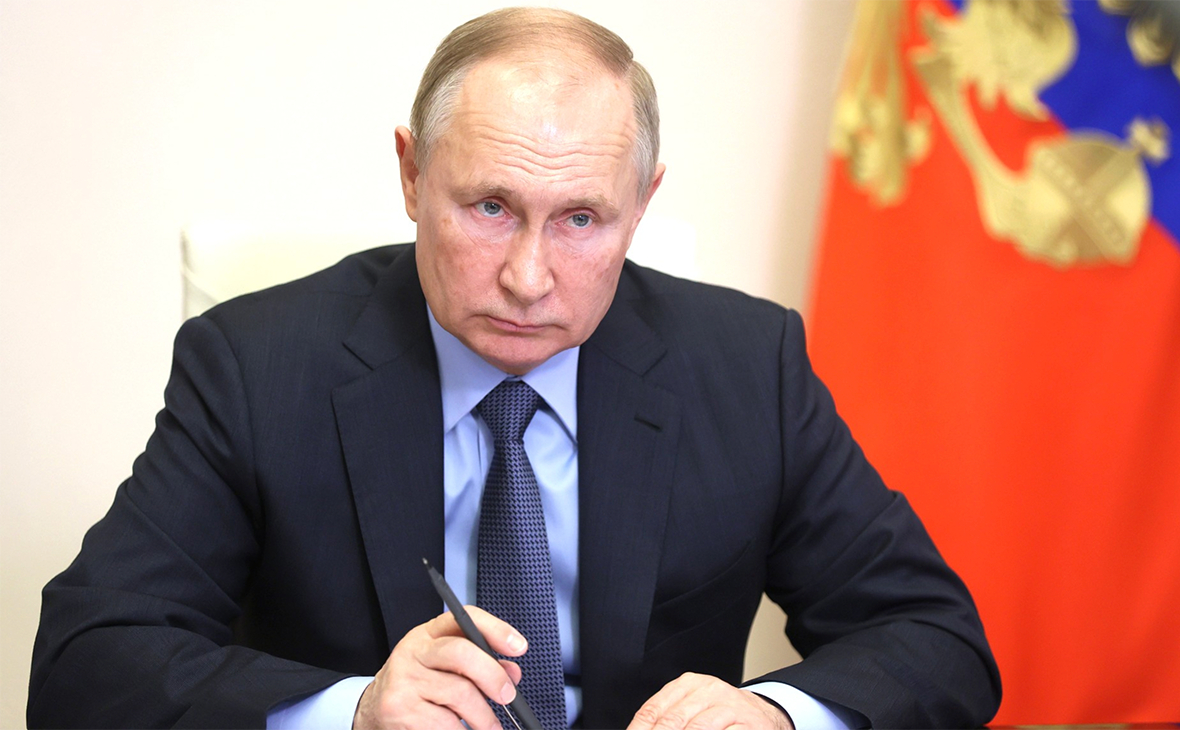 Putinin Forumdakı çıxışı təxirə salındı - SƏBƏB