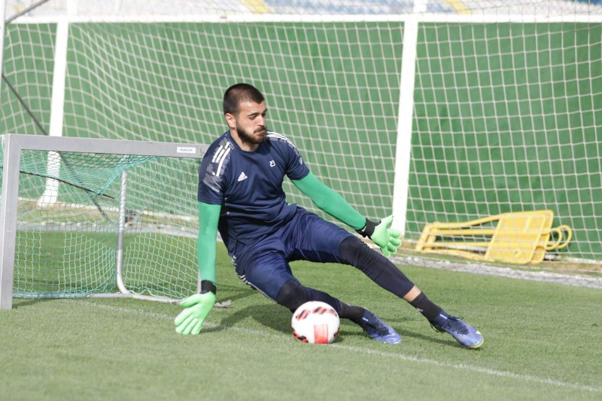 “Qarabağ” gürcü qapıçını transfer etdi