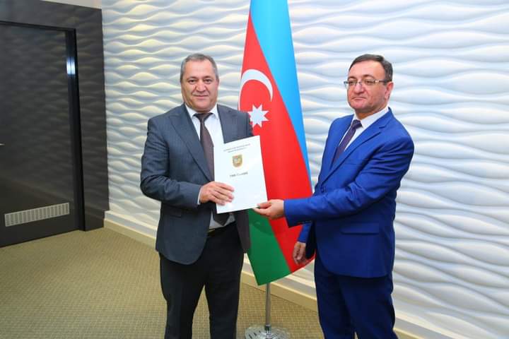 Ordumuza töhfə verən tibb işçiləri təltif olunub - FOTO