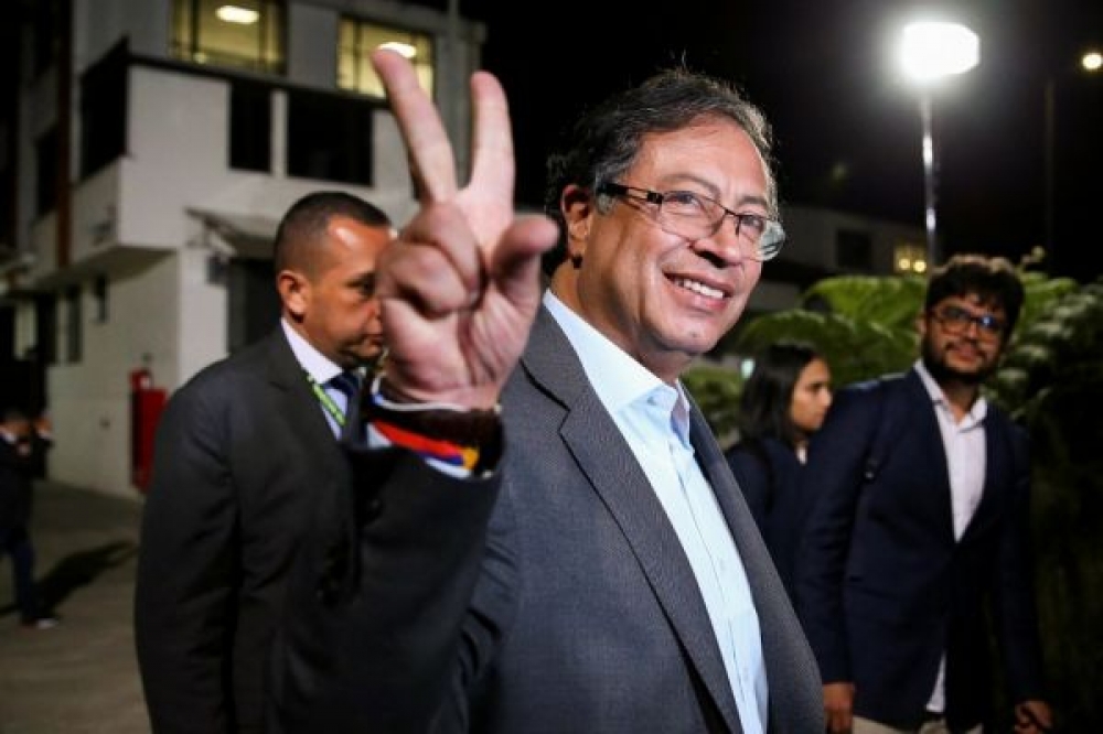 Kolumbiyada ilk dəfə solçu prezident seçildi