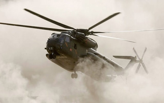İngiltərədə helikopter qəzası: Ölənlər var