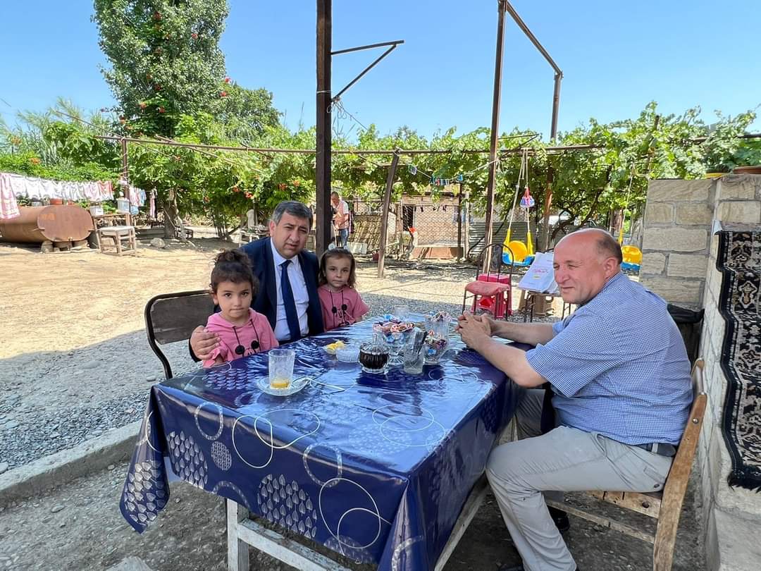 YAP Kəlbəcər rayon təşkilatının sədri Şəhid qızının ad günündə - FOTO
