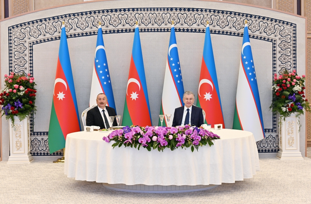 İlham Əliyevin şərəfinə qəbul təşkil edilib - YENİLƏNİB 