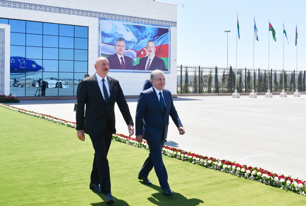 Prezidentin Özbəkistana səfəri başa çatdı