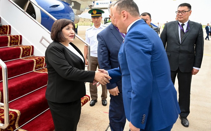 Sahibə Qafarova Qırğızıstanda səfərdədir