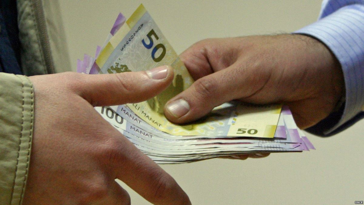 Sosial yardım vədilə 2 mindən çox pulu ələ keçirdi