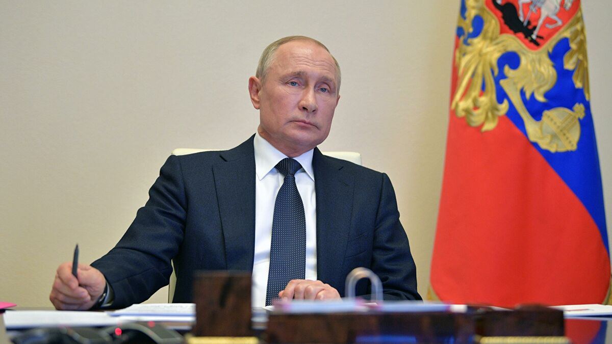 Putin liderlərin görüşünə dəvəti qəbul etdi