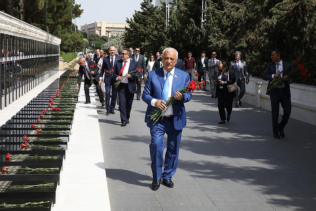 Bakıda Forumu keçirilib - FOTO