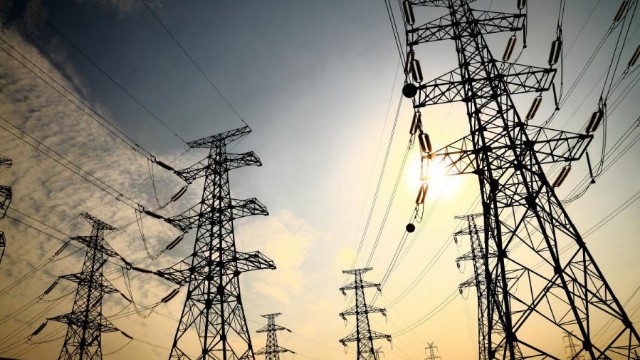Masallının kəndlərində elektrik şəbəkəsi yenidən qurulur - VİDEO
