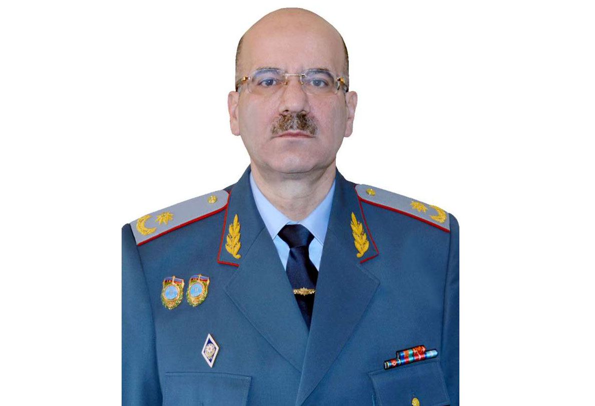 Gömrük generalının şikayəti rədd edildi - MƏHKƏMƏ