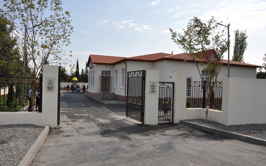 Uşaq bağçasında azyaşlı xəsarət aldı - Müdir cəzalandırıldı