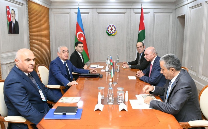 Əli Əsədov Faysal Al Fayezlə görüşüb