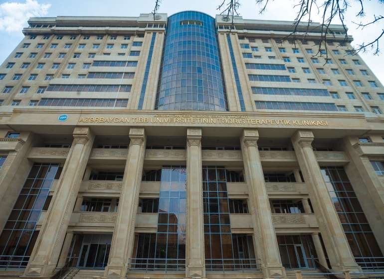 Tibb Universitetinin klinikasında İNTİHAR