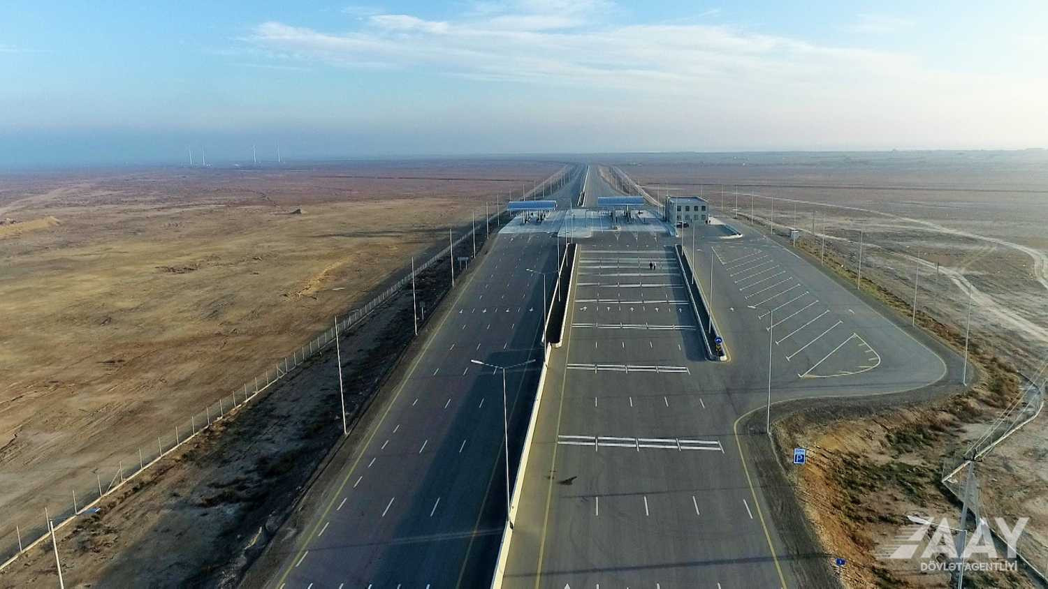 İlk ödənişli yol bu tarixdə istifadəyə veriləcək 