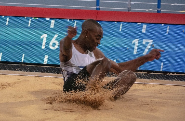 Atletimiz Fransada qızıl medal qazandı