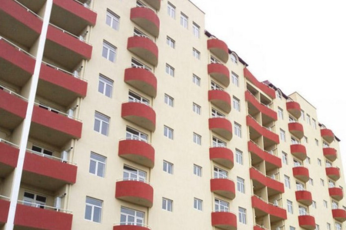 600-dən çox internat məzununa mənzil verilib