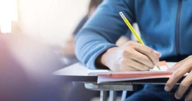 İmtahandan keçmək üçün 5500 manata “dua” yazdırdı