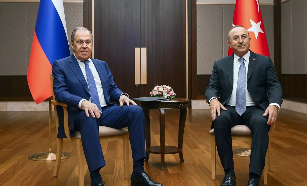 Lavrov və Çavuşoğlu yenə “taxıl böhranı”nı müzakirə etdilər