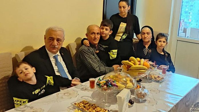 Şəhid ailələrinə bayram sovqatı təqdim edilib
