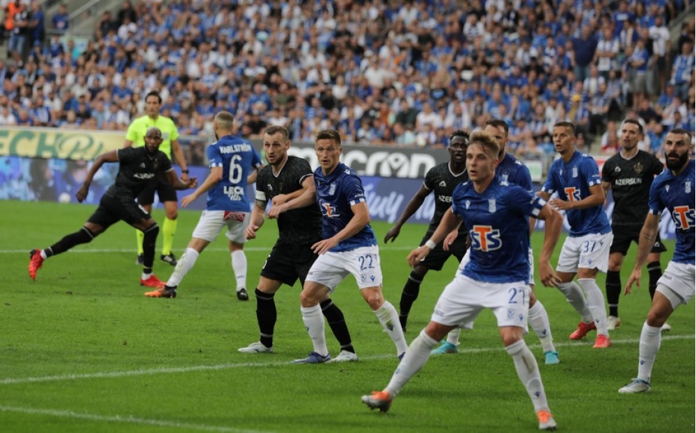 “Qarabağ”ın rəqibi Bakıya məğlub gəlir