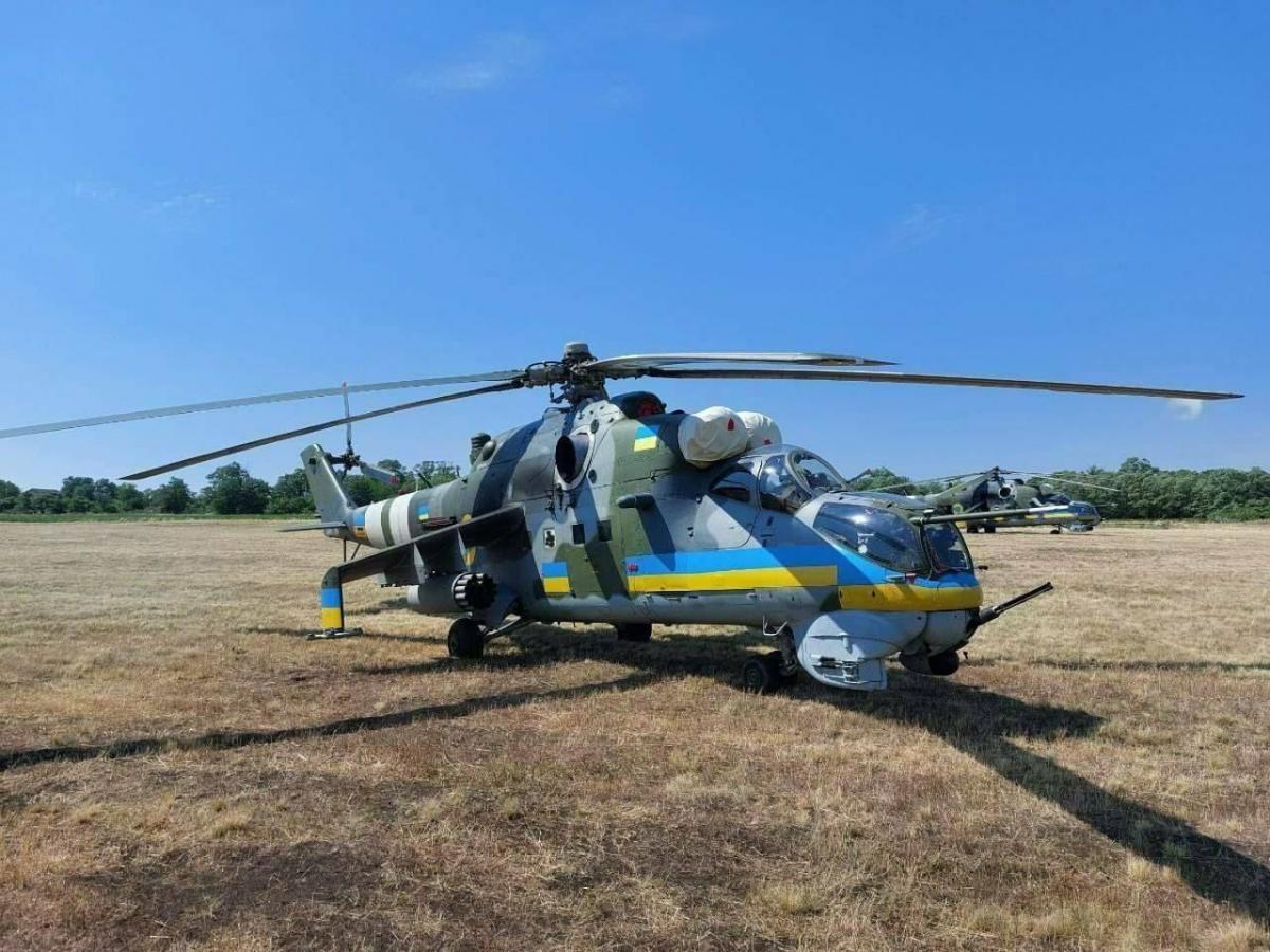 Çexiya Ukraynaya Mi-24 helikopterləri təhvil verdi
