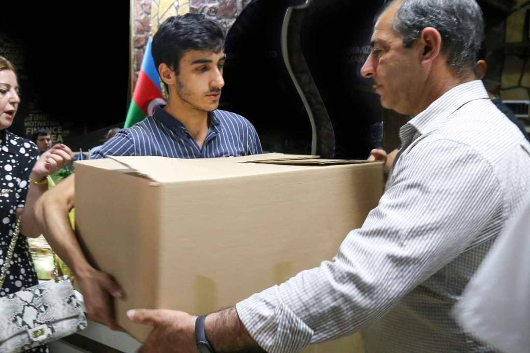 Şəhid ailələri və qazilərə Qurban sovqatı paylanıb