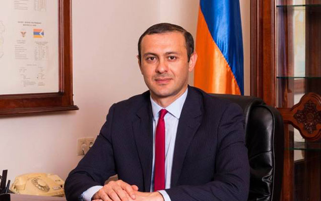 Armen Qriqoryan Hikmət Hacıyevlə son görüşünün ləğvindən danışdı