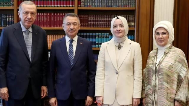 58 yaşlı Vitse-prezident nişanlandı