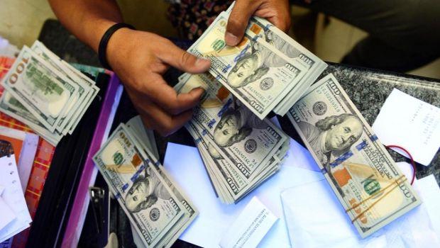 Banklarda dollara təlabat azalıb