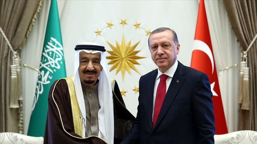 Ərdoğan Səudiyyə kralı ilə danışıqlar apardı 