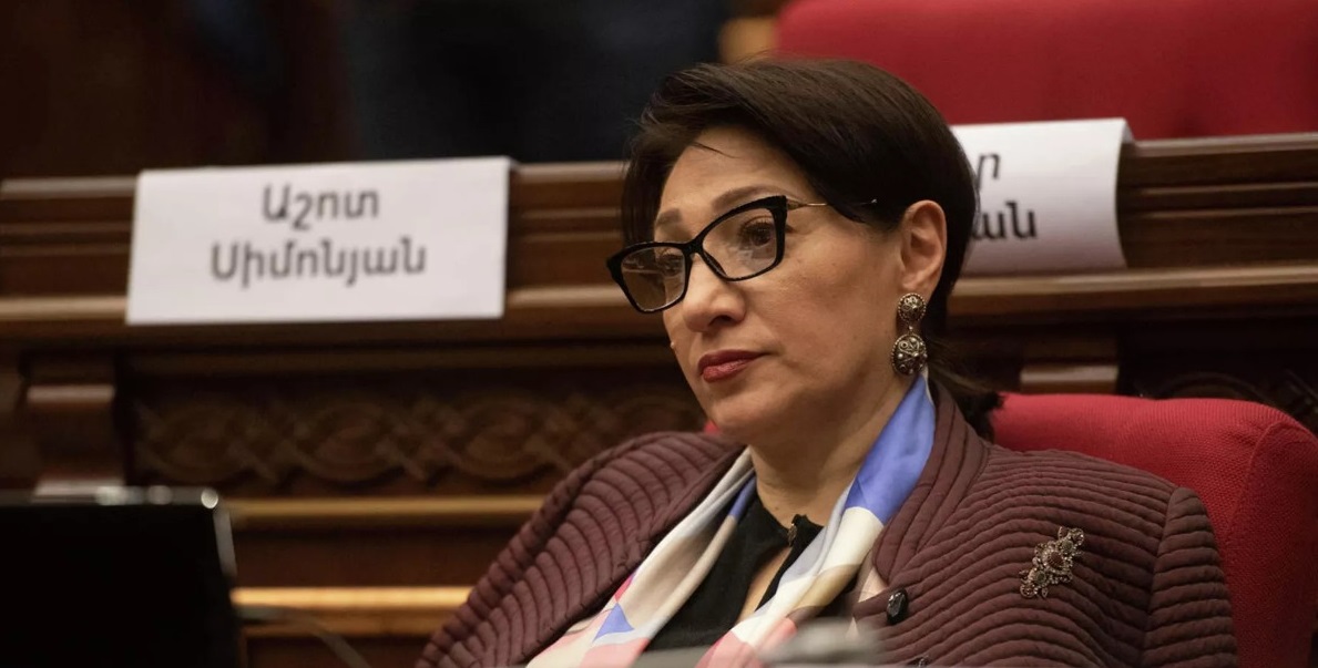 Erməni deputatdan etiraf -  \