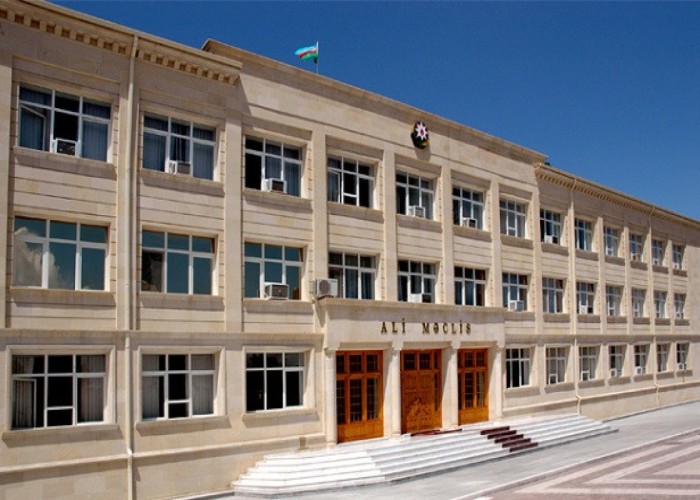 Naxçıvanın yeni Ombudsmanı seçildi