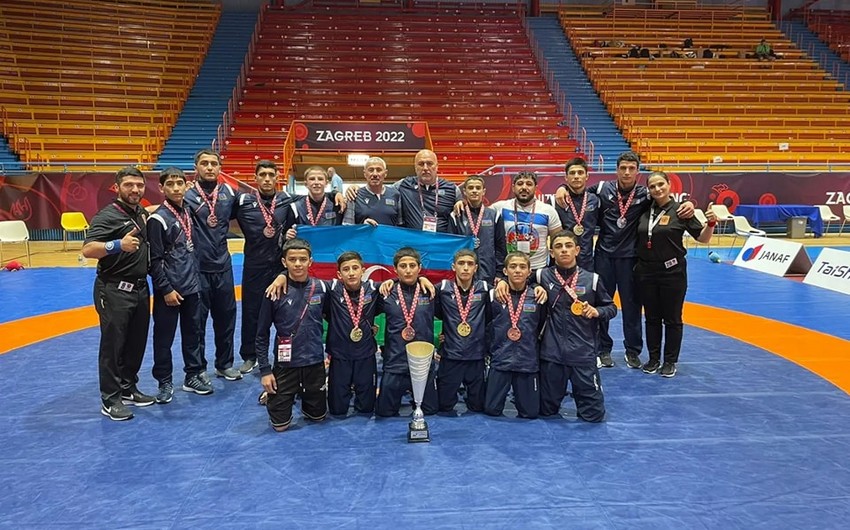 Güləşçilərimiz tarixi uğura imza atdı