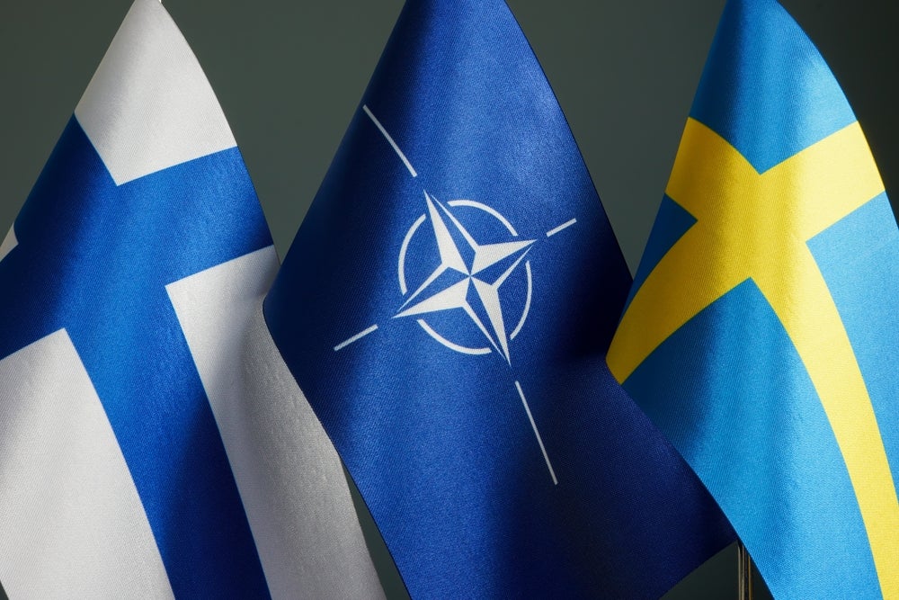 Fransa İsveç və Finlandiyanın NATO üzvlüyünə yaşıl işıq yandırdı 