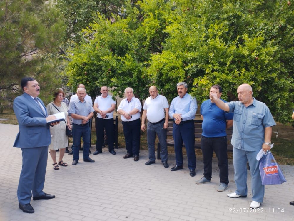 “Açıq mikrofon”da sahibkarların problemləri dinlənildi - FOTO