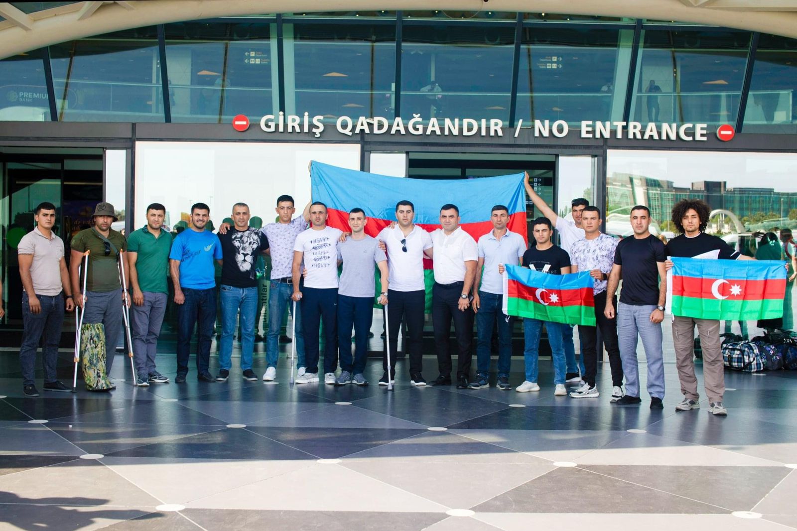 Türkiyədə müalicə alan 9 qazimiz geri qayıdıb