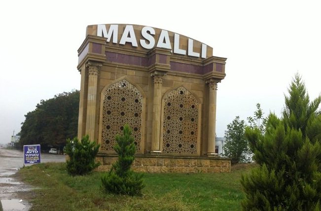Zeynal Nağdəliyev yeni başçını kollektivə təqdim etdi